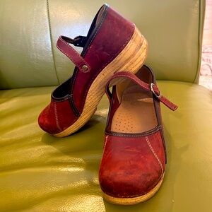 Dansko Marcelle vintage Mary Jane wedge 38